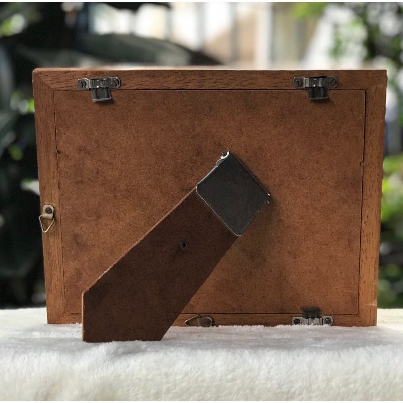 ราคาเริ่มต้น 550 บาท ไม่รวมรูป Antique Teak Frame /กรอบรูปไม้สักตั้งโต๊ะ แขวนผนัง หน้ากระจก ยุค 90 กรอบรูปโบราณ ใส่รูปแนวตั้งหรือแนวนอน