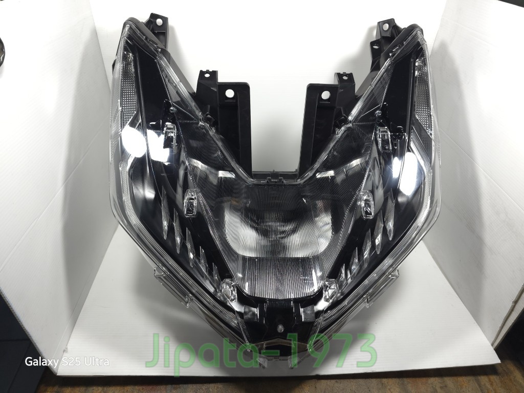 (Click 150 i) ชุดโคมไฟหน้า Honda Click 150 i แท้