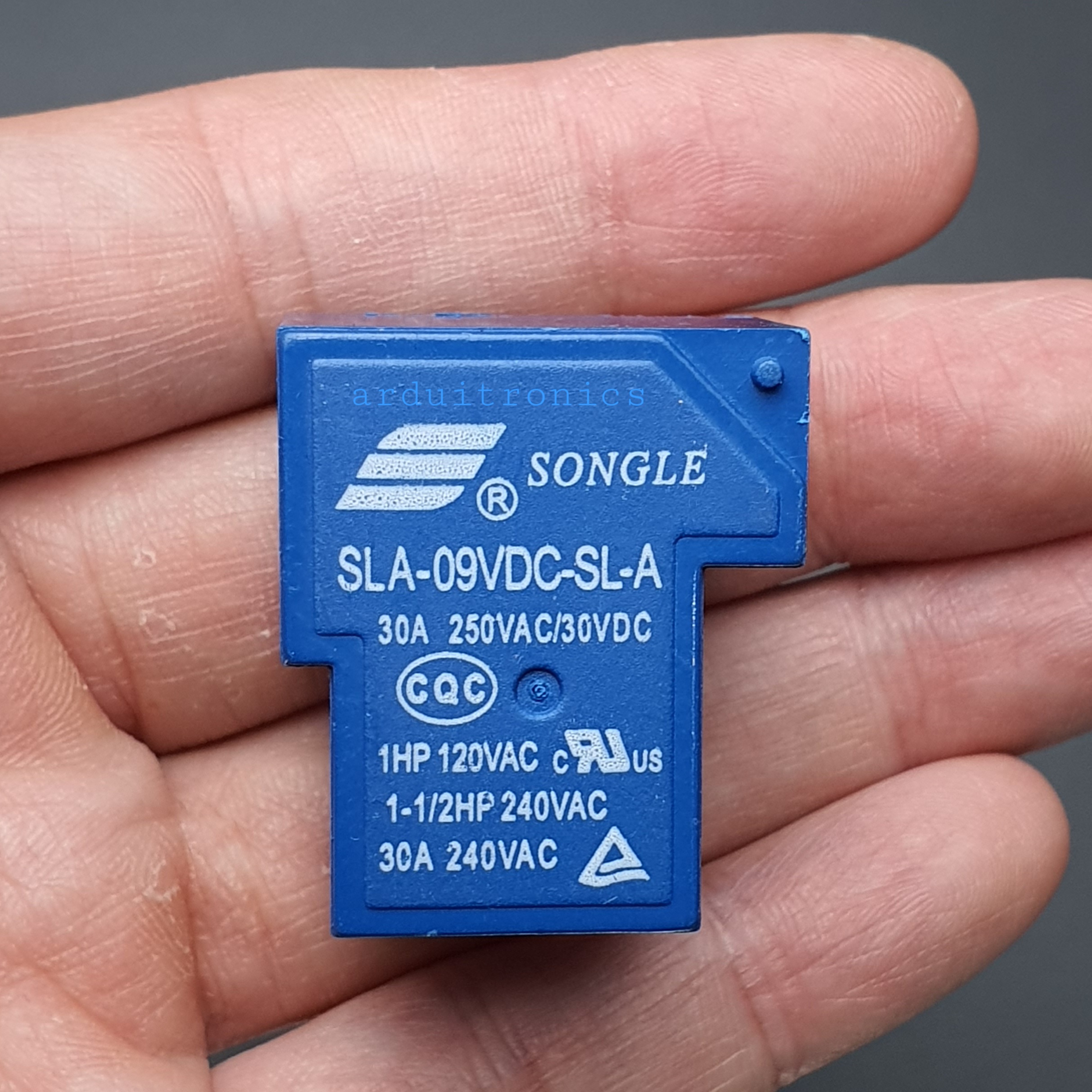 หัวรีเลย์ Relay 9V 30A แบบ 4 ขา รุ่น SLA-9VDC-SL-A ( ยี่ห้อ Songle )
