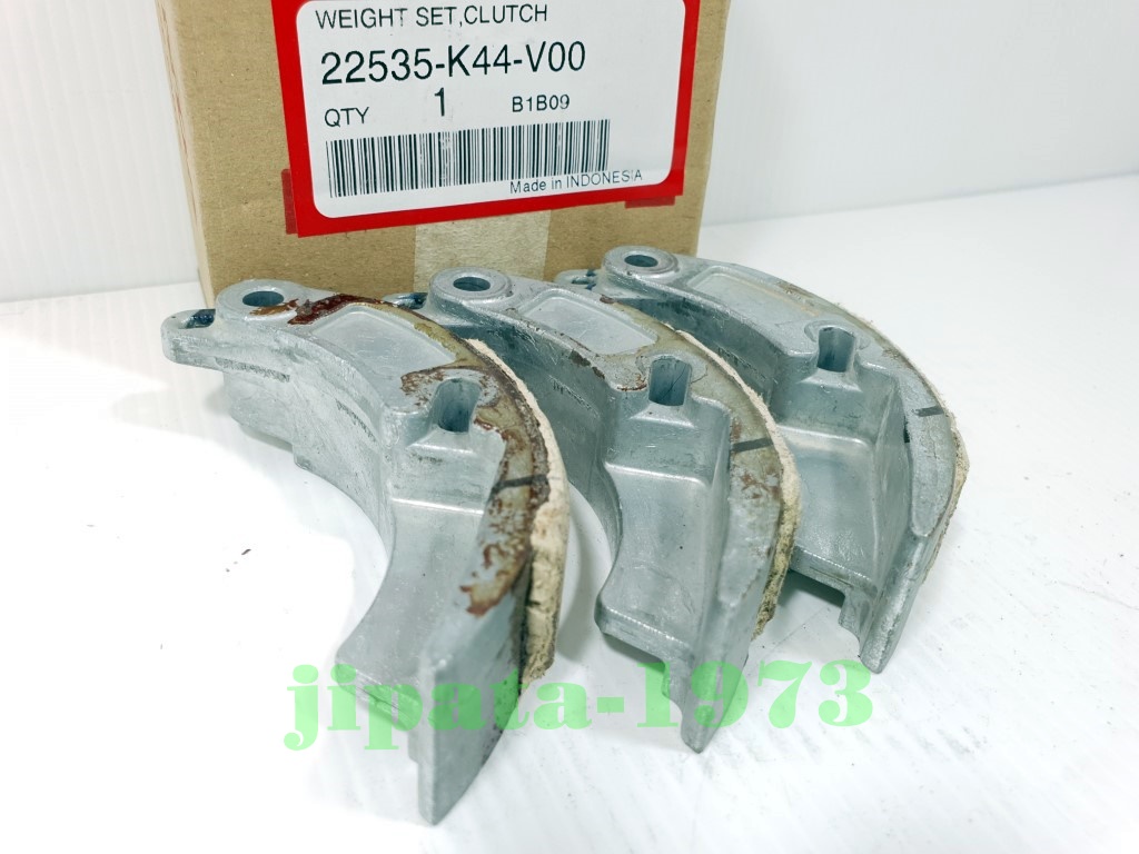 (Moove) ชุดผ้าคลัทช์แรงเหวี่ยง Honda Moove แท้