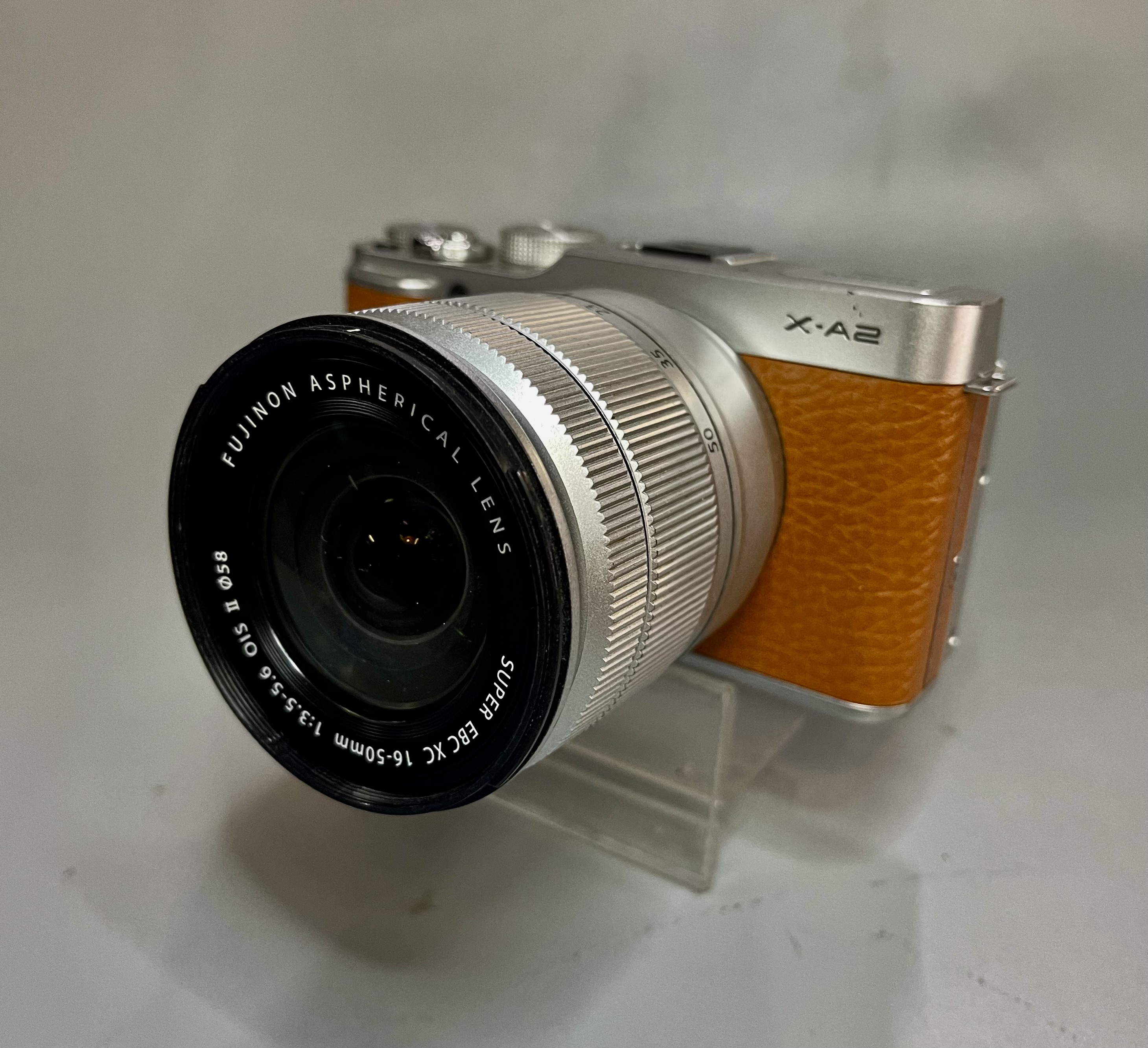 ขาย Fuji xa2 เลนส์ 16 50mm.มี WiFi รุ่นฮิตไม่ตกเทรนเมนูภาษาไทย