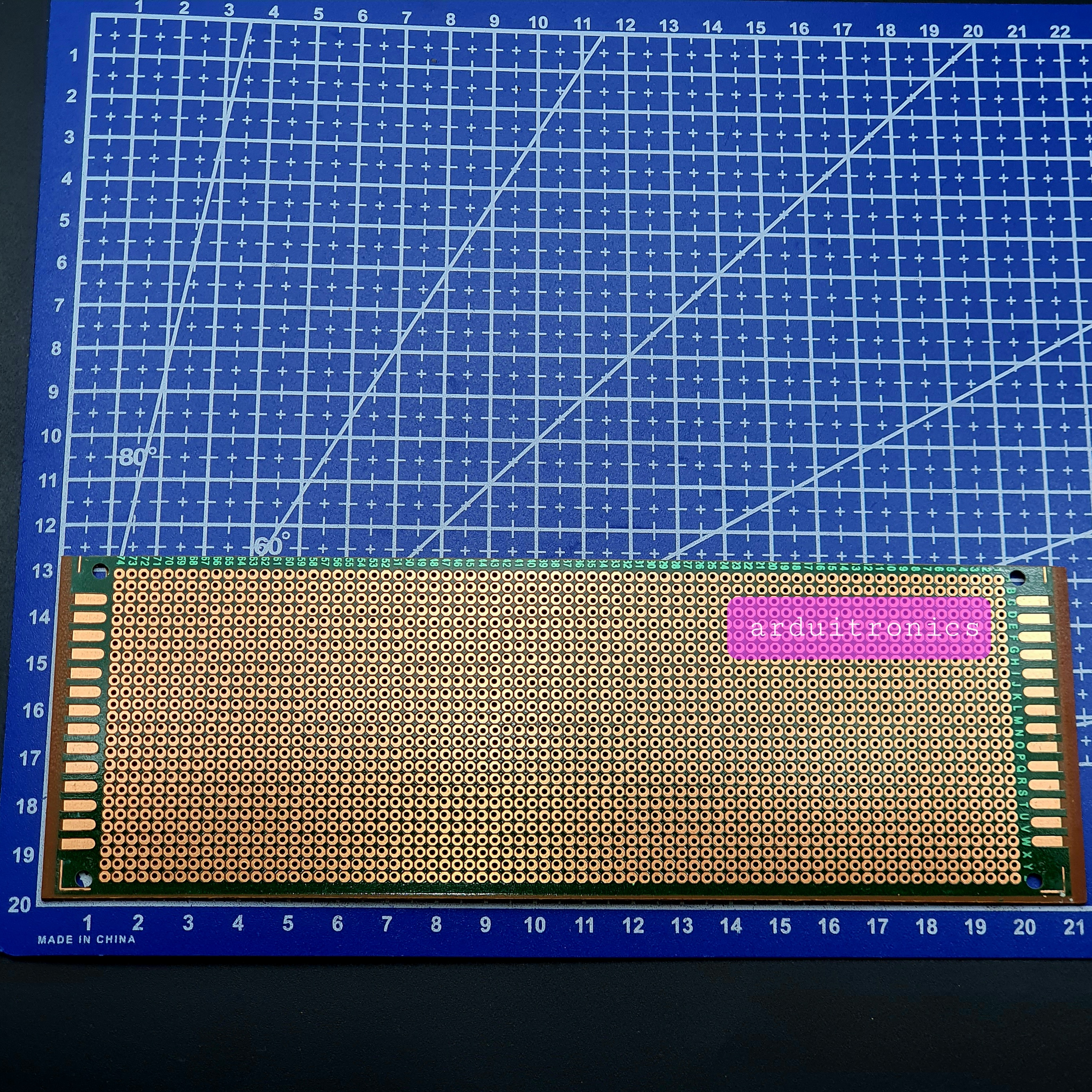 แผ่นปริ๊น PCB อเนกประสงค์แบบ 1 หน้าอย่างดี สีเขียว PCB ขนาด 7x21 เซนติเมตร (แผ่น PCB ไข่ปลา 1 หน้า)