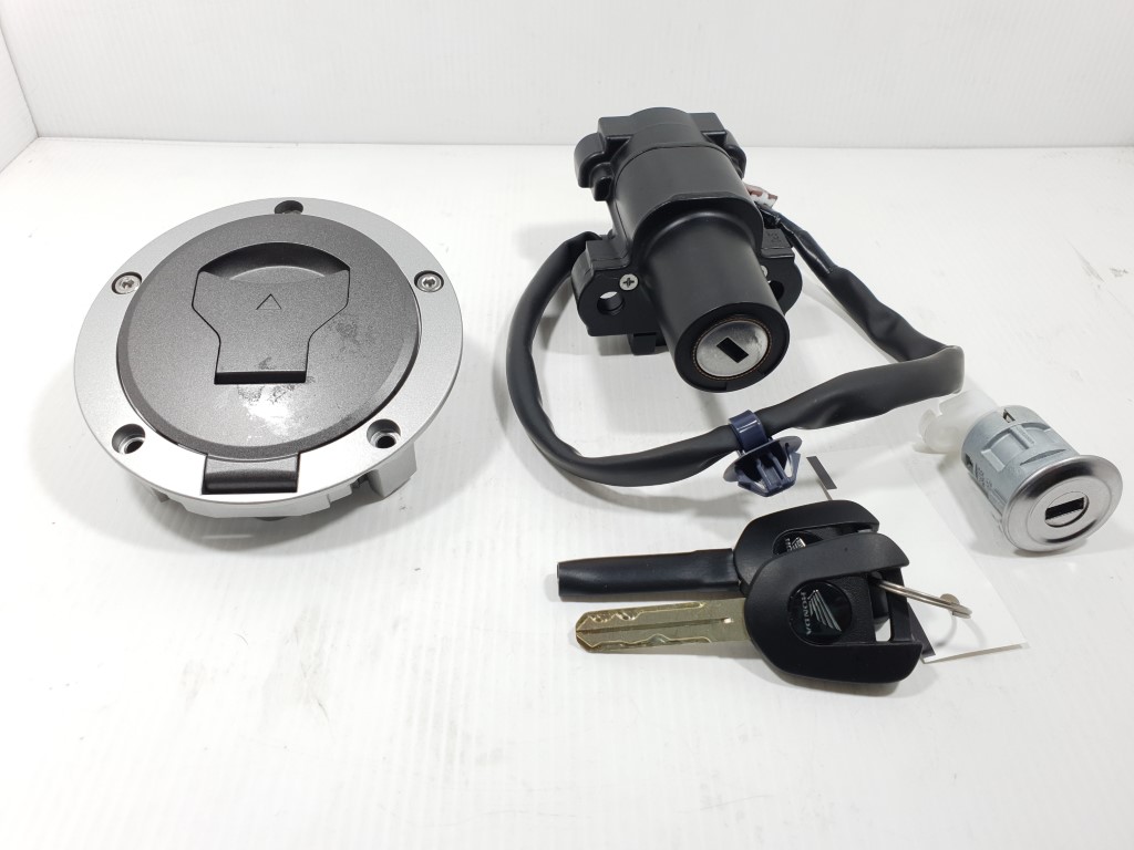 (CBR 650R) ชุดสวิทช์กุญแจ ชุดใหญ่ Honda CBR 650R แท้