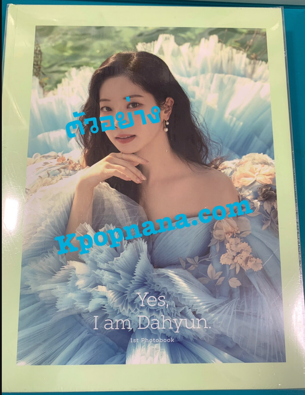 TWICE - Dahyun - Yes, I am Dahyun. / 1ST PHOTOBOOK หน้าปก Apple Green ver. - ส่ง เครืองบิน