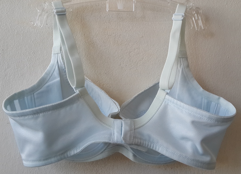 เสื้อชั้นในสตรี Amo by Triumph