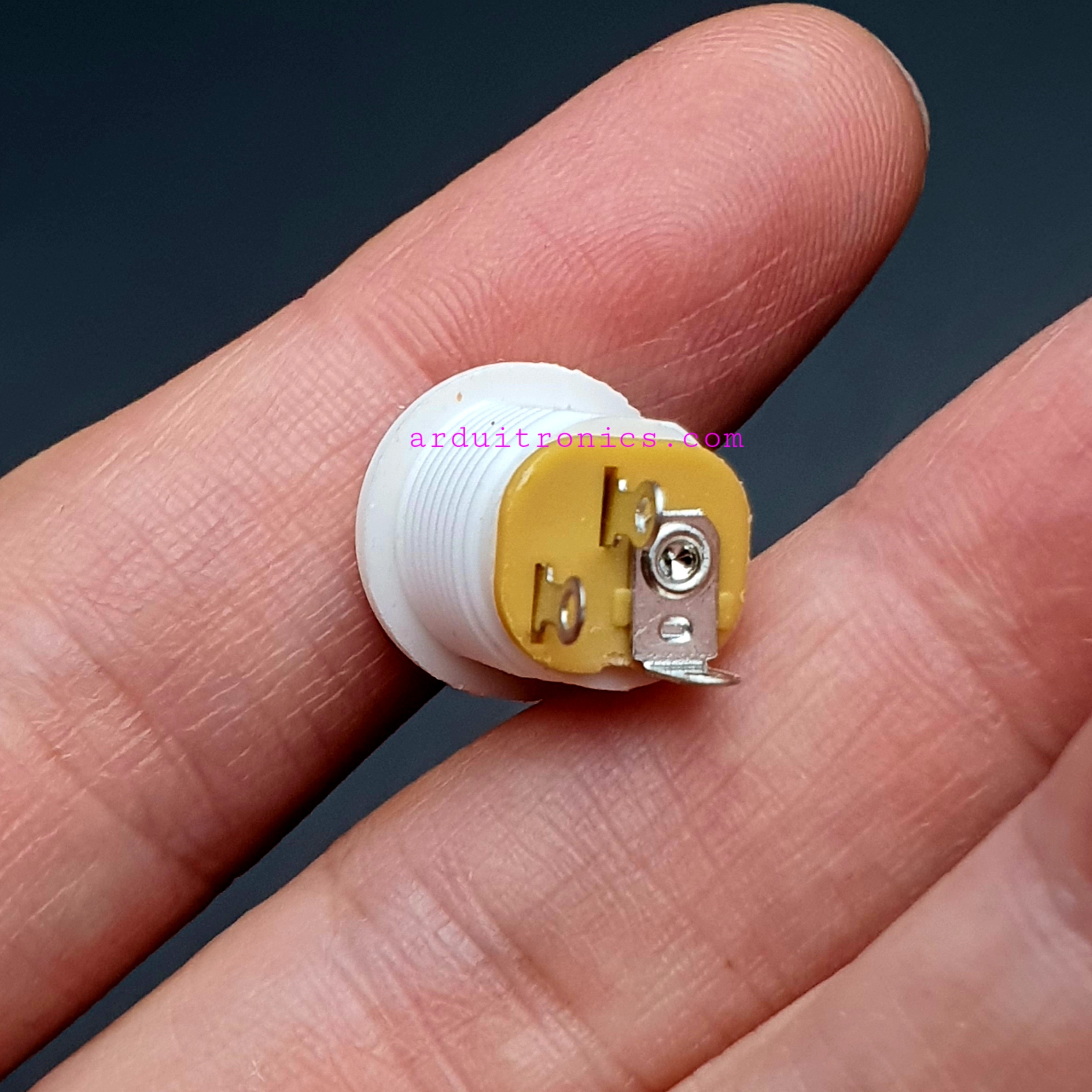 DC-022 Power Outlet DC Block 5.5 x 2.5mm Power Female Socket สีขาว 3 ขา