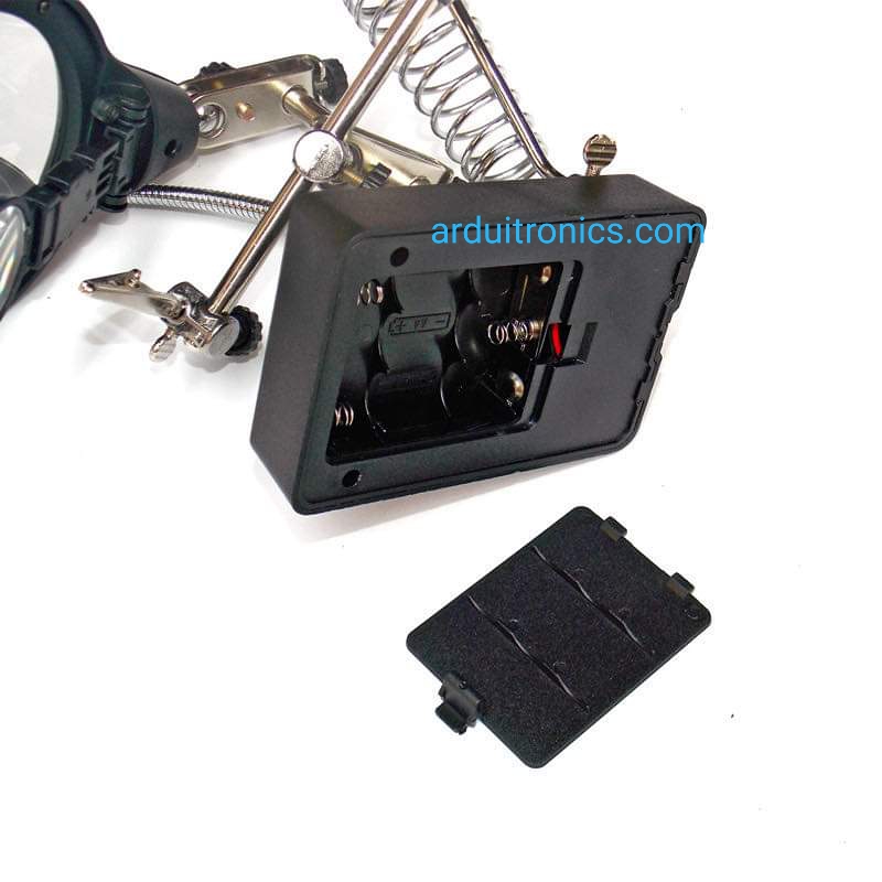 LED Third Hand Tool with Magnifying Glass ตัวช่วยจับแผ่นปริ๊น ที่จับแผ่นปริ๊น พร้อมแว่นขยายและที่วางหัวแร้ง