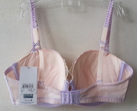 เสื้อชั้นในสตรี Playboy