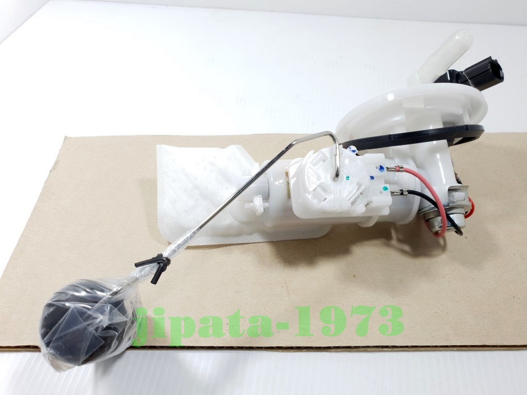 (Nmax) ชุดปั๊มน้ำมันเชื้อเพลิง Yamaha NMax 155 ปี 2016-2018 งานเกรดเอ