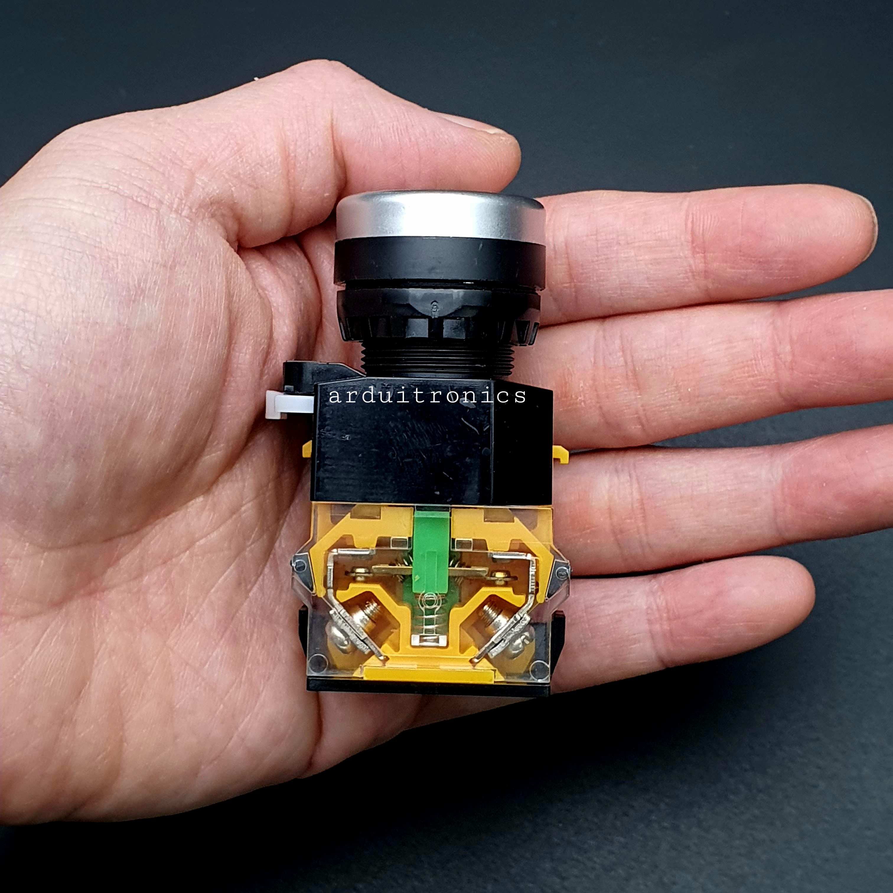 LA38-11T สวิตซ์ ปุ่มกด สำหรับตู้คอนโทรล Industrial Push Button Reset กดติดปล่อยดับ อัตโนมัติรีเซ็ต NO/NC 22mm 220V 10A สีน้ำเงิน