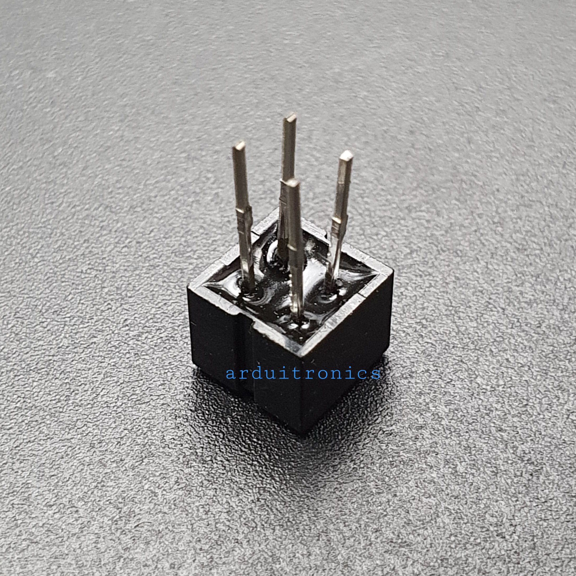 CNY70 เซ็นเซอร์ตรวจจับวัตถุด้วยแสงอินฟาเรด CNY70 Reflective Photoelectric Switch Photoelectric Sensor