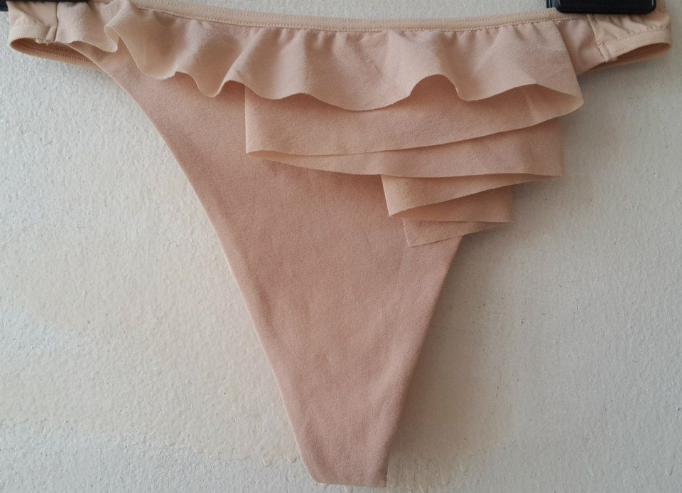 กางเกงชั้นในสตรีวาโก้