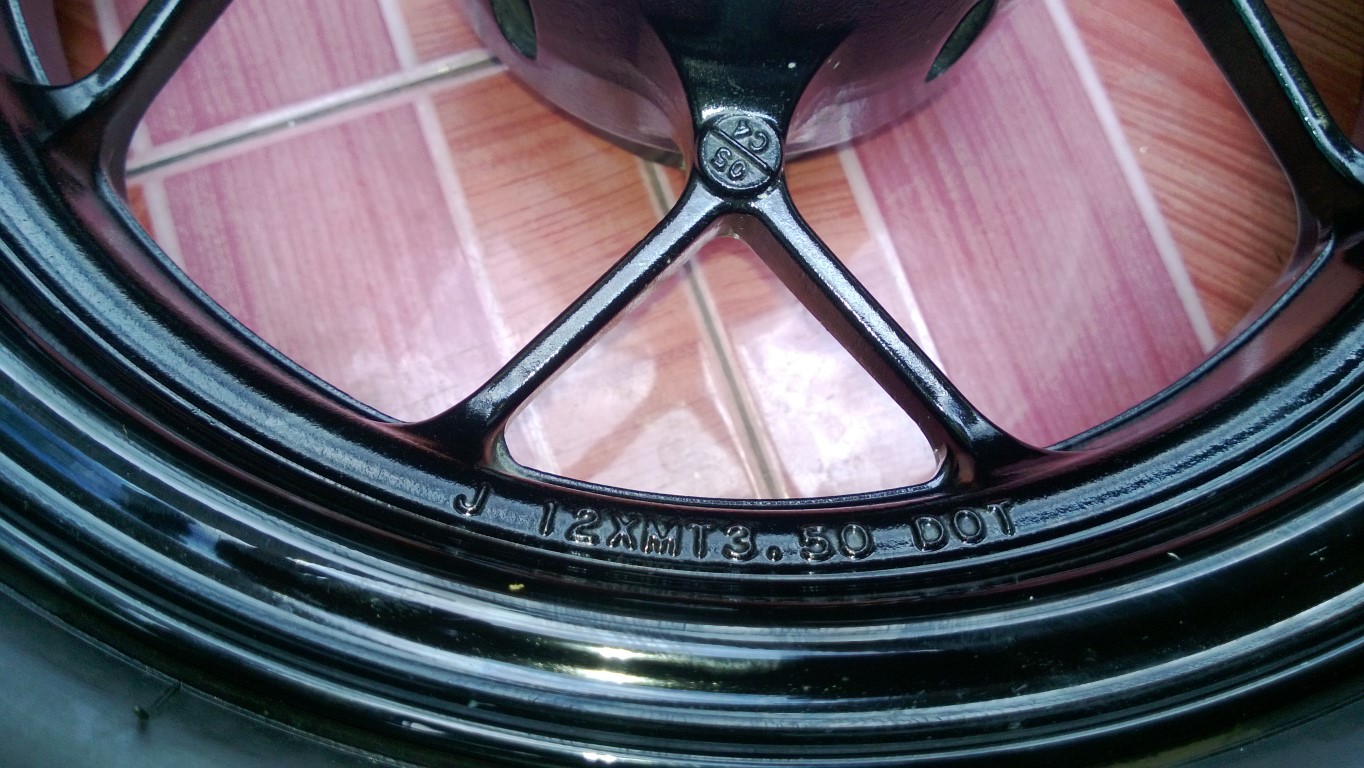 ล้อแม็กพร้อมยาง Honda Msx 125 แท้