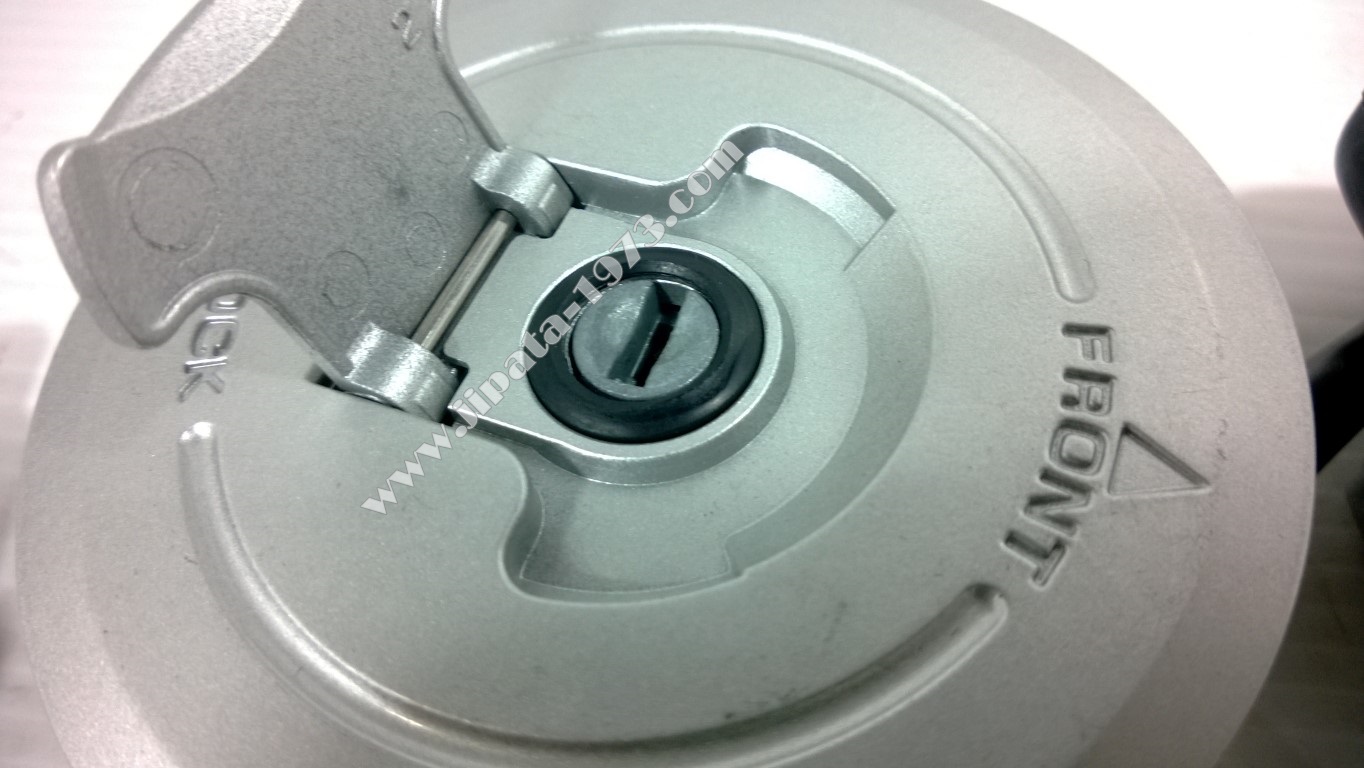 ชุดสวิทช์กุญแจ Honda CBR 150 ชุดใหญ่(มีฝาถังน้ำมัน) แท้