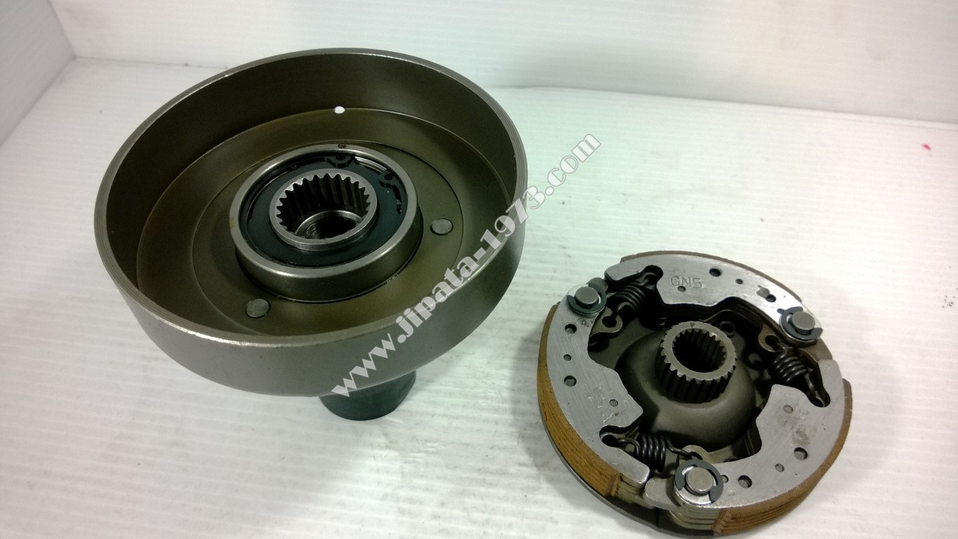 ชุดเจดีย์ครัช หรือ ชามครัชแรงเหวี่ยง ชุดใหญ่ Honda Dream ไต้หวัน เกรด A+++