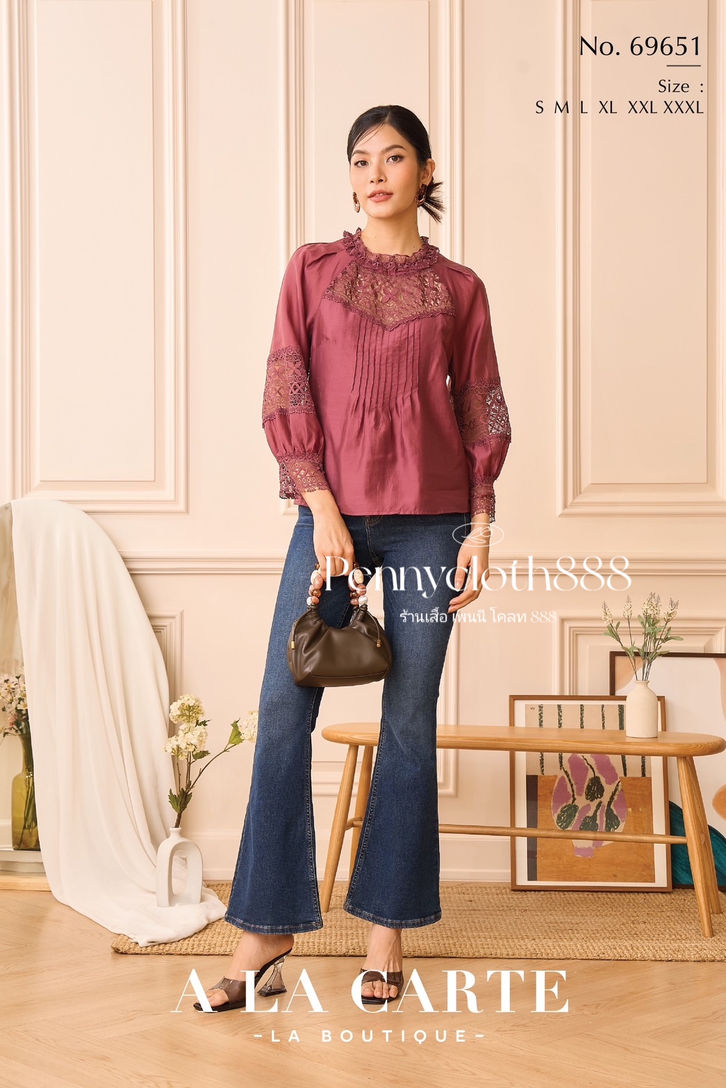 69651 เสื้อ Alacarte ชีฟองซิลด์เนื้อเนียนใส่สบาย ตัดต่อลูกไม้ ตีเกล็ด มีซับ แขนยาวแต่งลูกไม้ สวยหรู