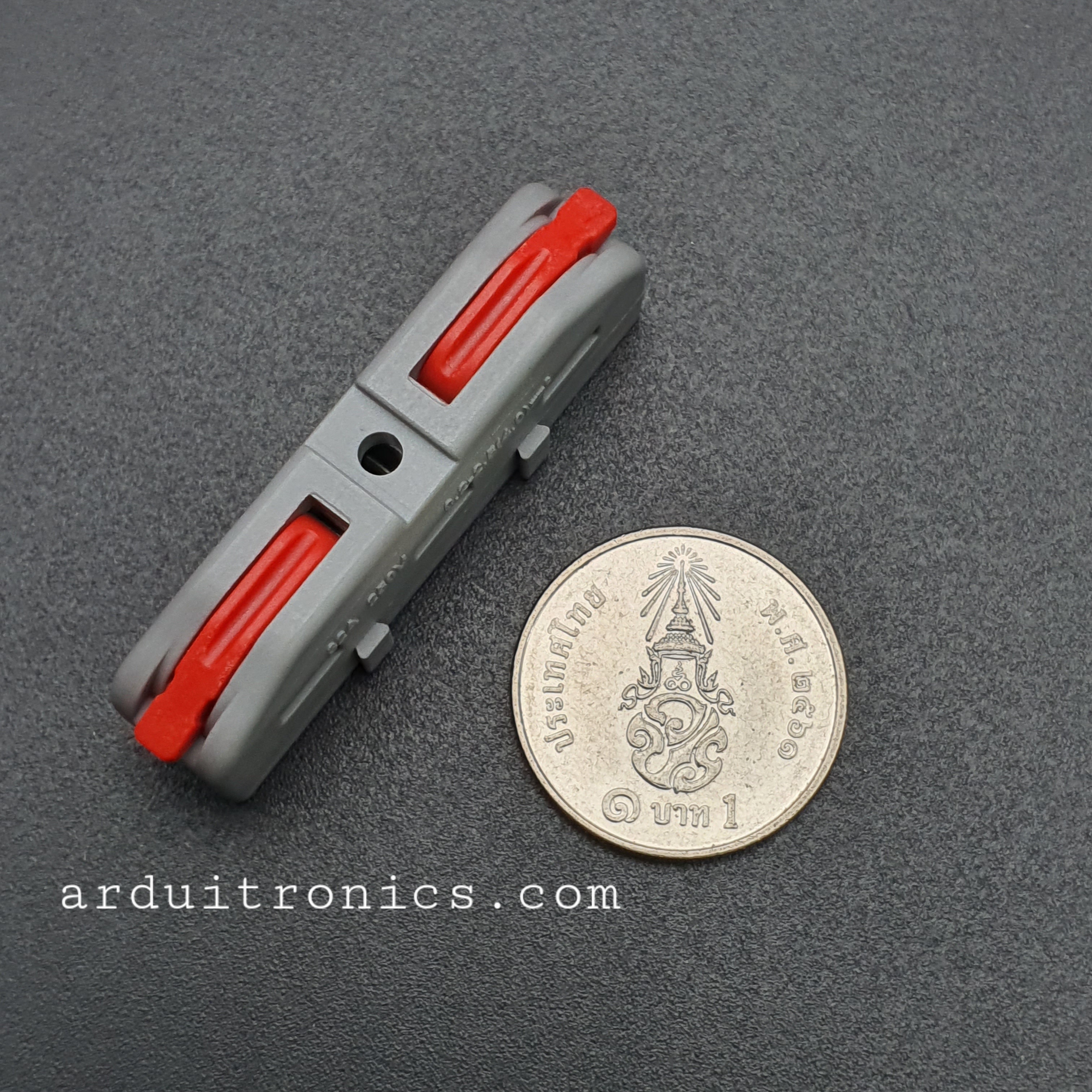 Terminal ต่อสายไฟแบบเร็ว 2 ช่อง (1 in - 1 out) Wire Connector Quick Terminal 0.2-4mm Square Splitter รุ่น DF-2-Y สีแดง