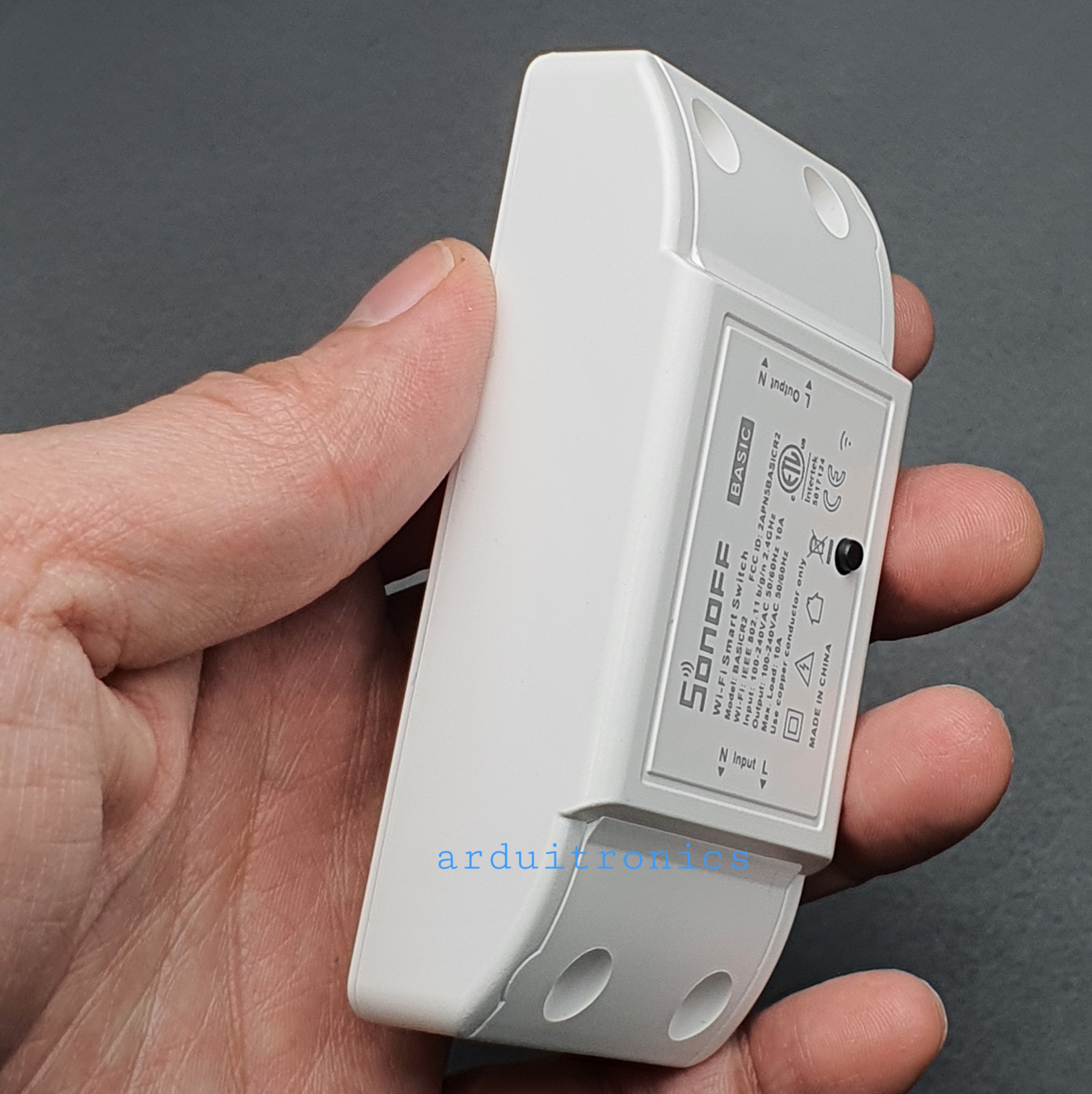 Sonoff BASIC R2 สวิทช์ควบคุมอัจฉริยะ WiFi Switch For Smart Home