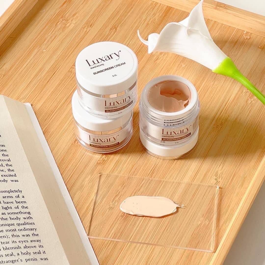 uxary Sunscreen Cream 5 g. กันแดดลัคชัวรี่