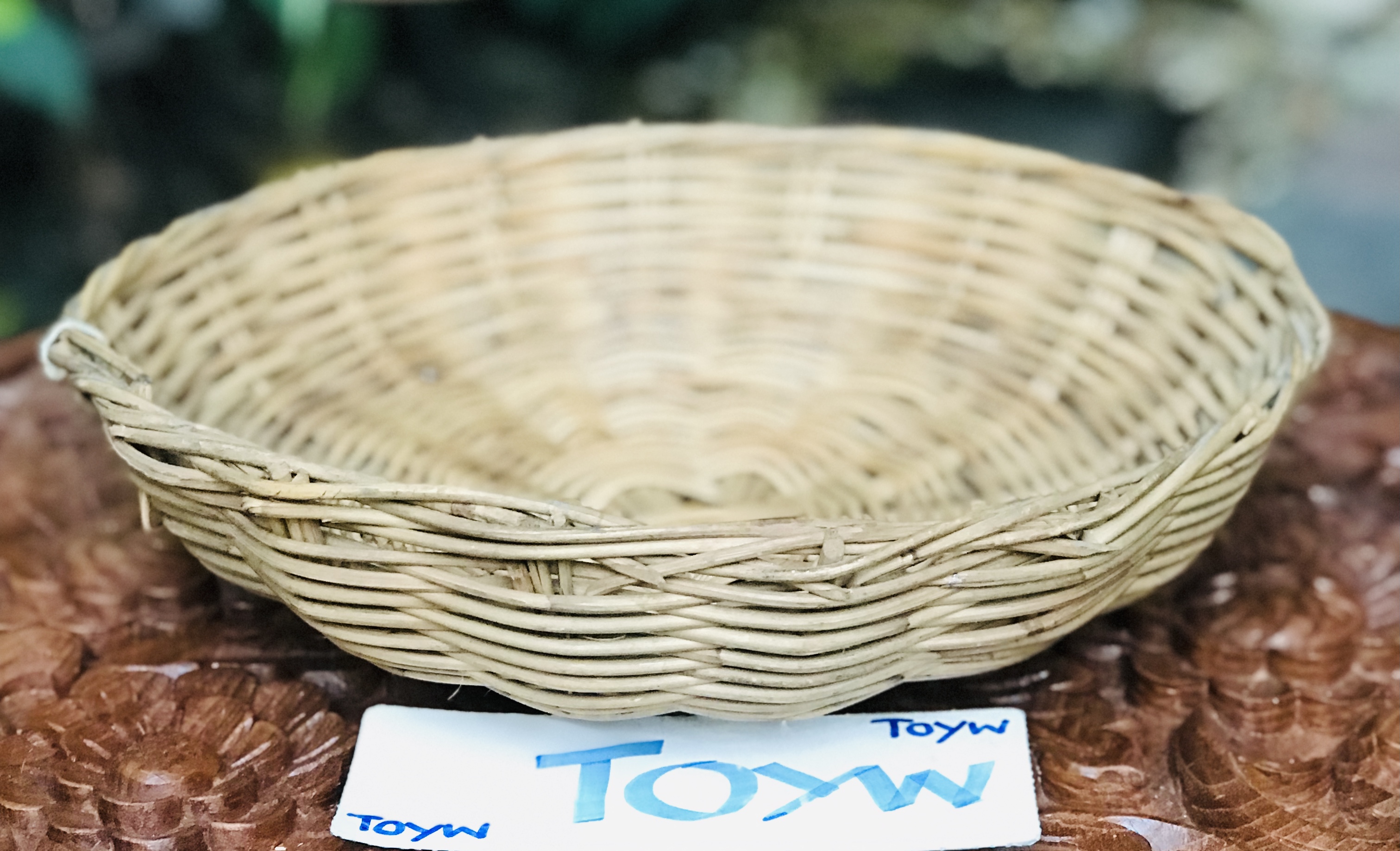 เริ่มต้น 100 บาท งานเก่าโบราณ งานไม้สานมือ ตะกร้าผลไม้ ถาดใส่อาหาร ขนม หรือของแห้งอื่นๆ