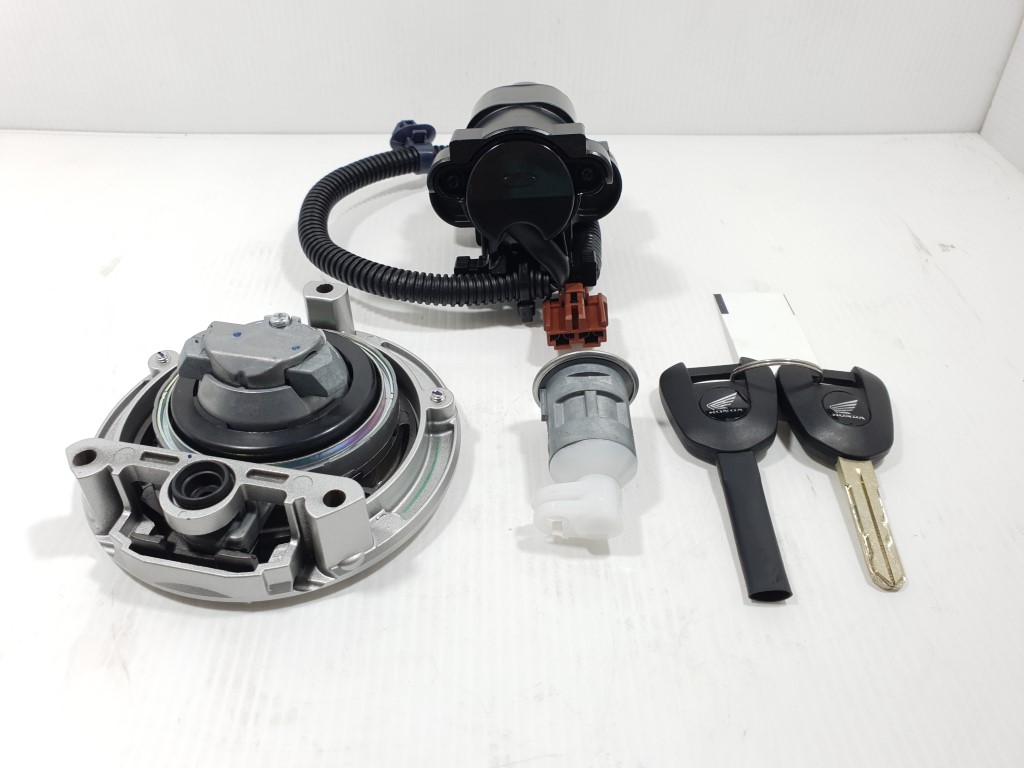 (CBR 650R) ชุดสวิทช์กุญแจ ชุดใหญ่ Honda CBR 650R แท้