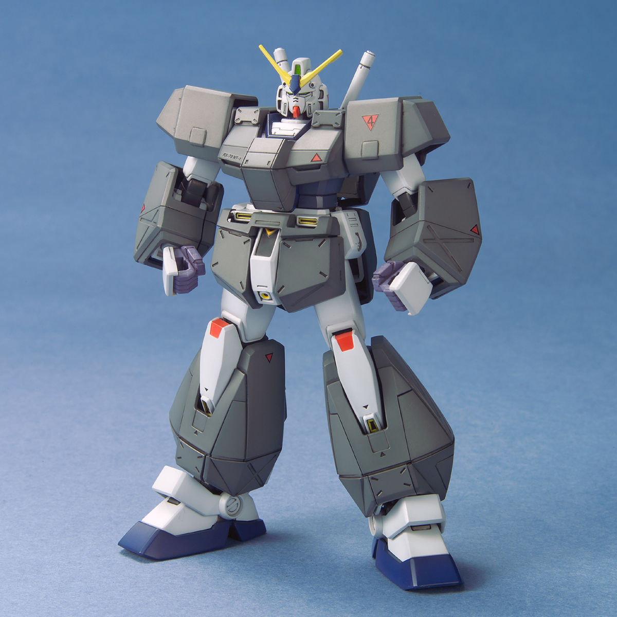 HGUC 1/144 Gundam NT-1