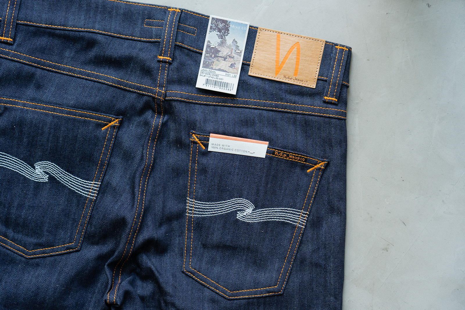 *Lean Dean Dry Ecru Embo [ผ้าดิบ]