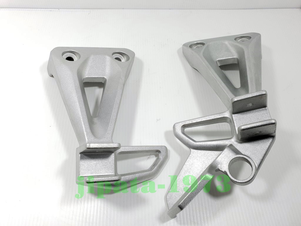 (wave 110 i) ชุดขายึดพักเท้าหลัง Honda Wave 110 i ไฟหน้า LED ปี 2021-2022 แท้