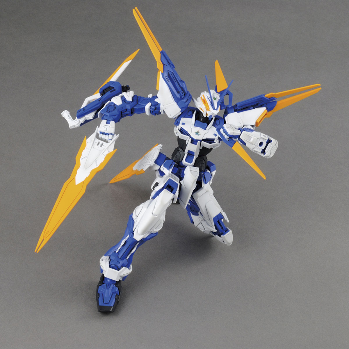 MG 1/100 Gundam Astray Blue Frame D