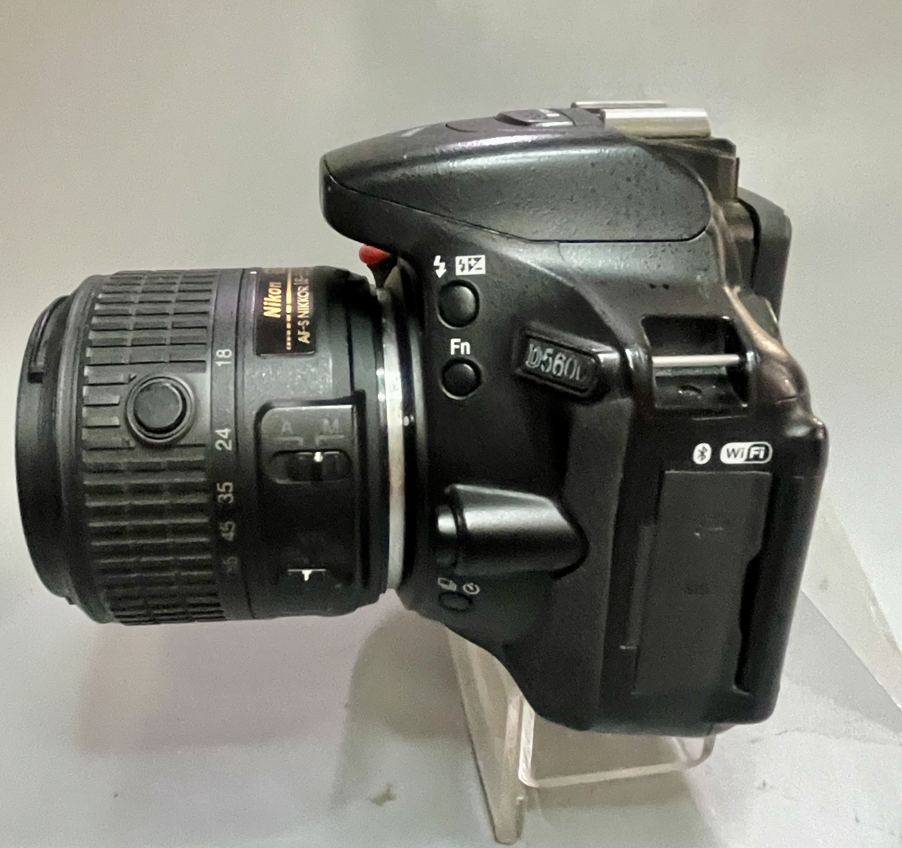 ขาย Nikon D5600 + Lens AF-S DX 18-55mm VR f3.5-5.6 G II Wifi ทัชสกรีน เครื่องสวยเมนูไทย คุ้มเกินราคา