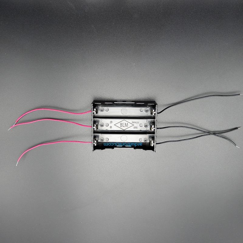 Battery Box รางถ่าน 18650 จำนวน 3 ก้อน แบบแยกอิสระ จ่ายไฟได้ 3.7V ต่อก้อน