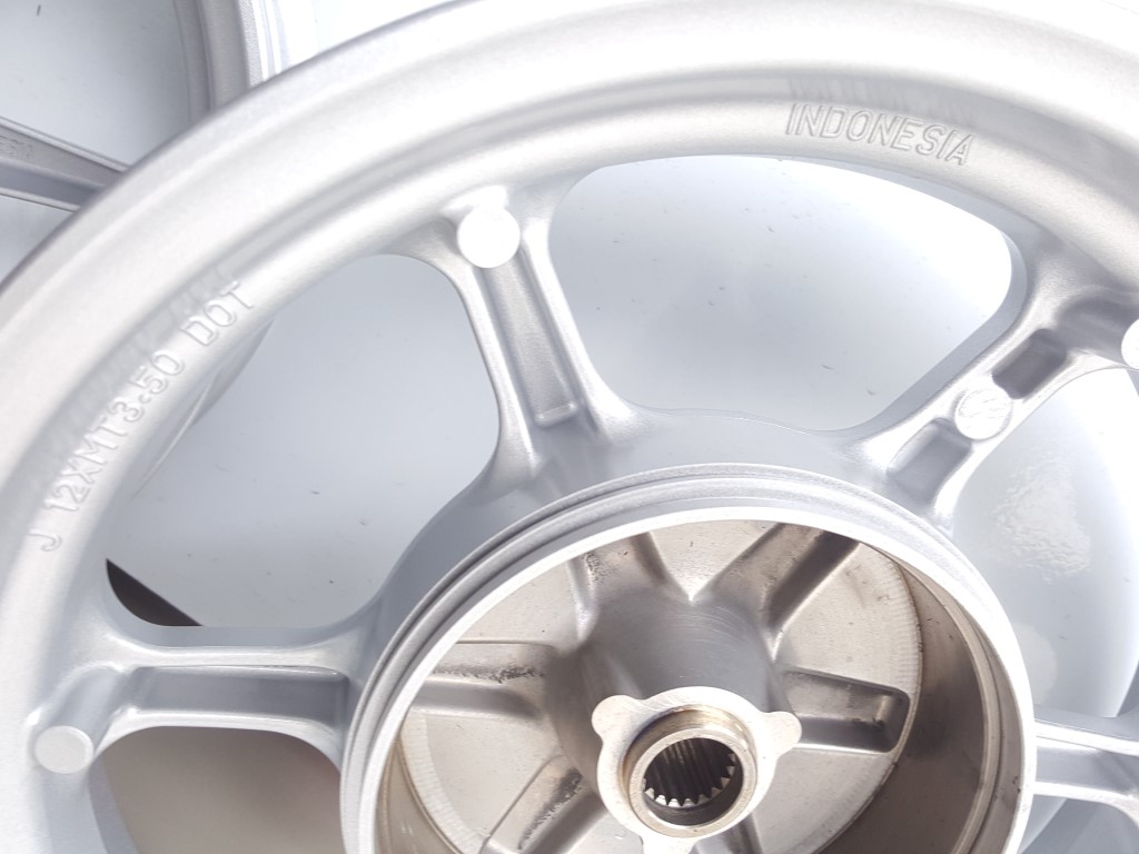 (Yamaha) ชุดล้อแม็ก Yamaha QBIX แท้