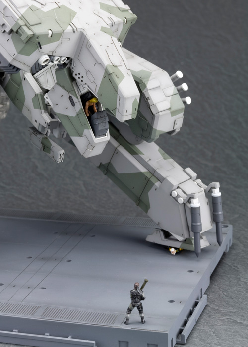 "Pre-Order" 1/100 Metal Gear REX