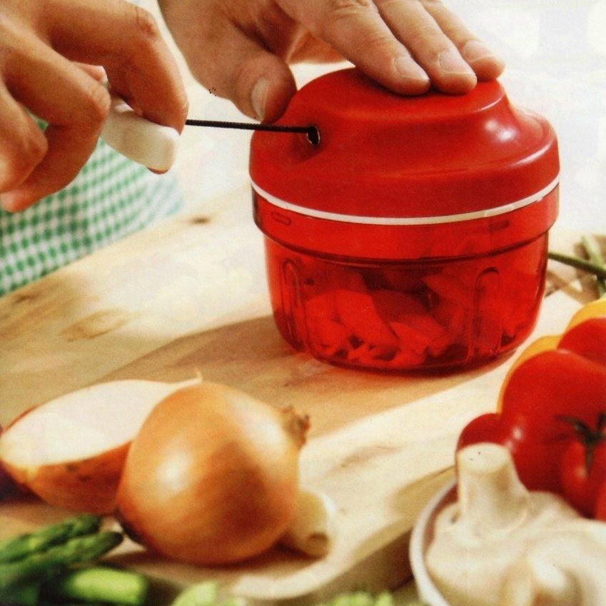 Tupperware Turbo Chopper 300ml.