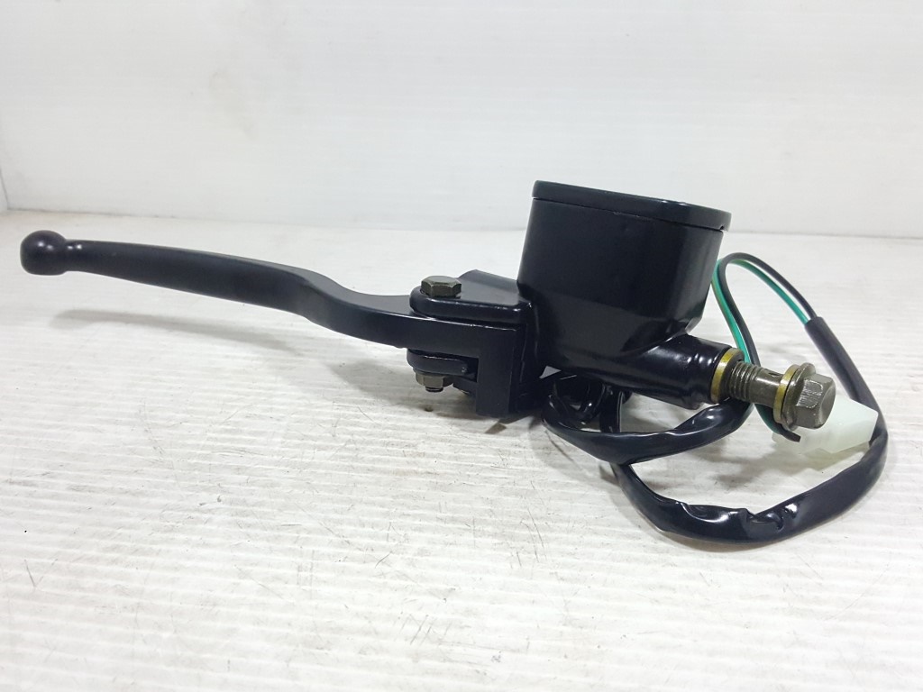 ชุดแม่ปั๊มเบรคหน้าตัวบน (มีให้เลือกด้านใน หลายรุ่น) งานไต้หวัน เกรดเอ