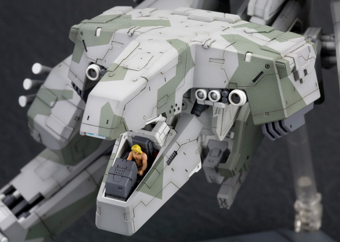 "Pre-Order" 1/100 Metal Gear REX