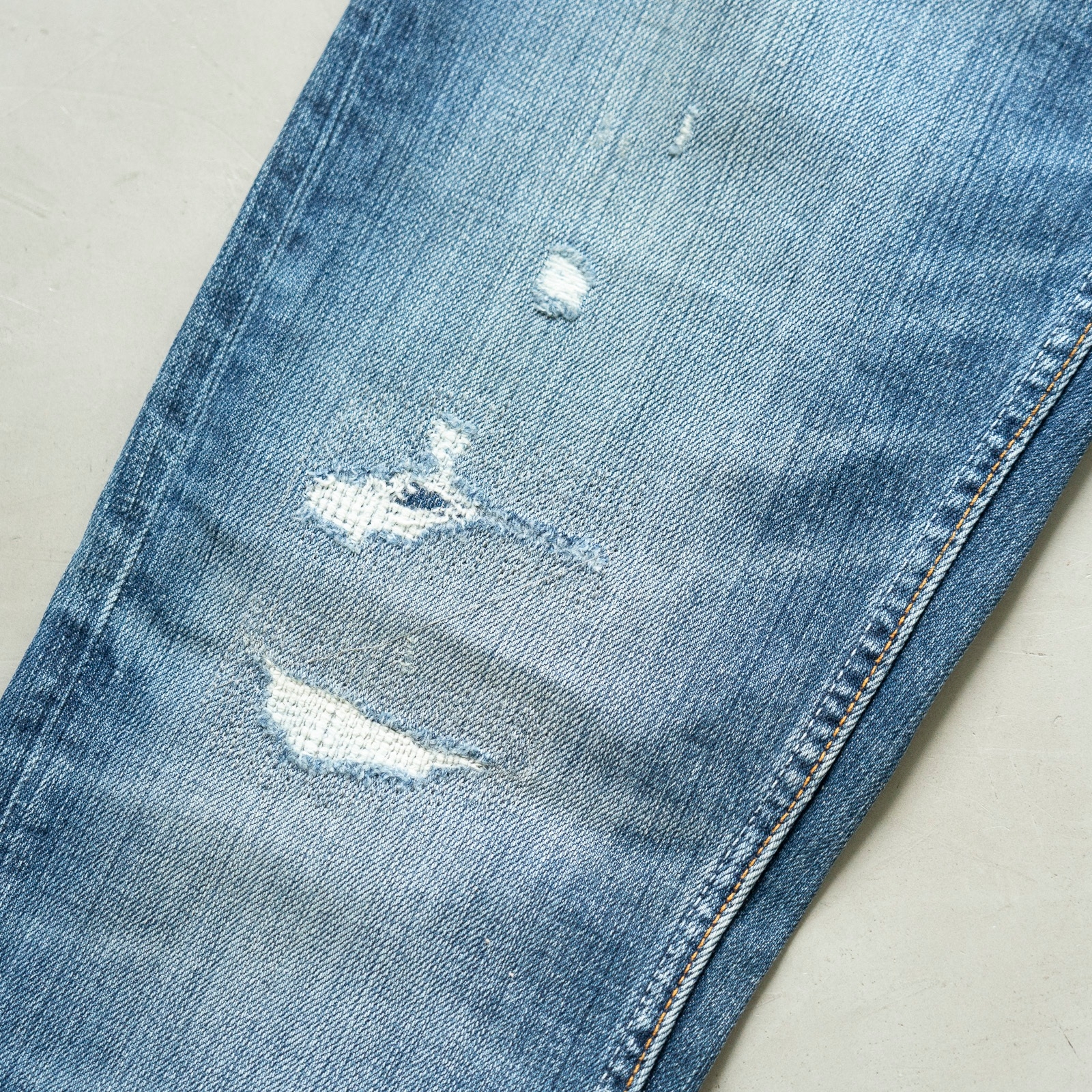 *Thin Finn Worn In Ecru [SALE]