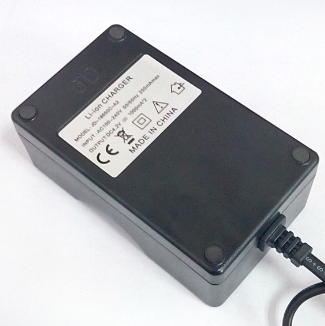 Fast Charger 18650 Li-ion Battery 1A 2 ก้อนอิสระ