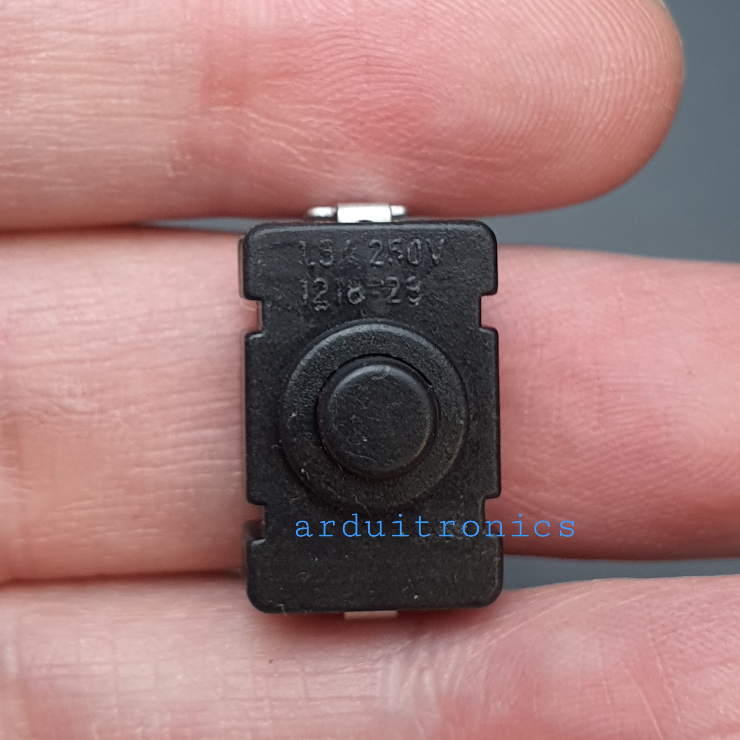 Switch กดติด-กดดับ ON-OFF (KAN-28 -ขางอ)