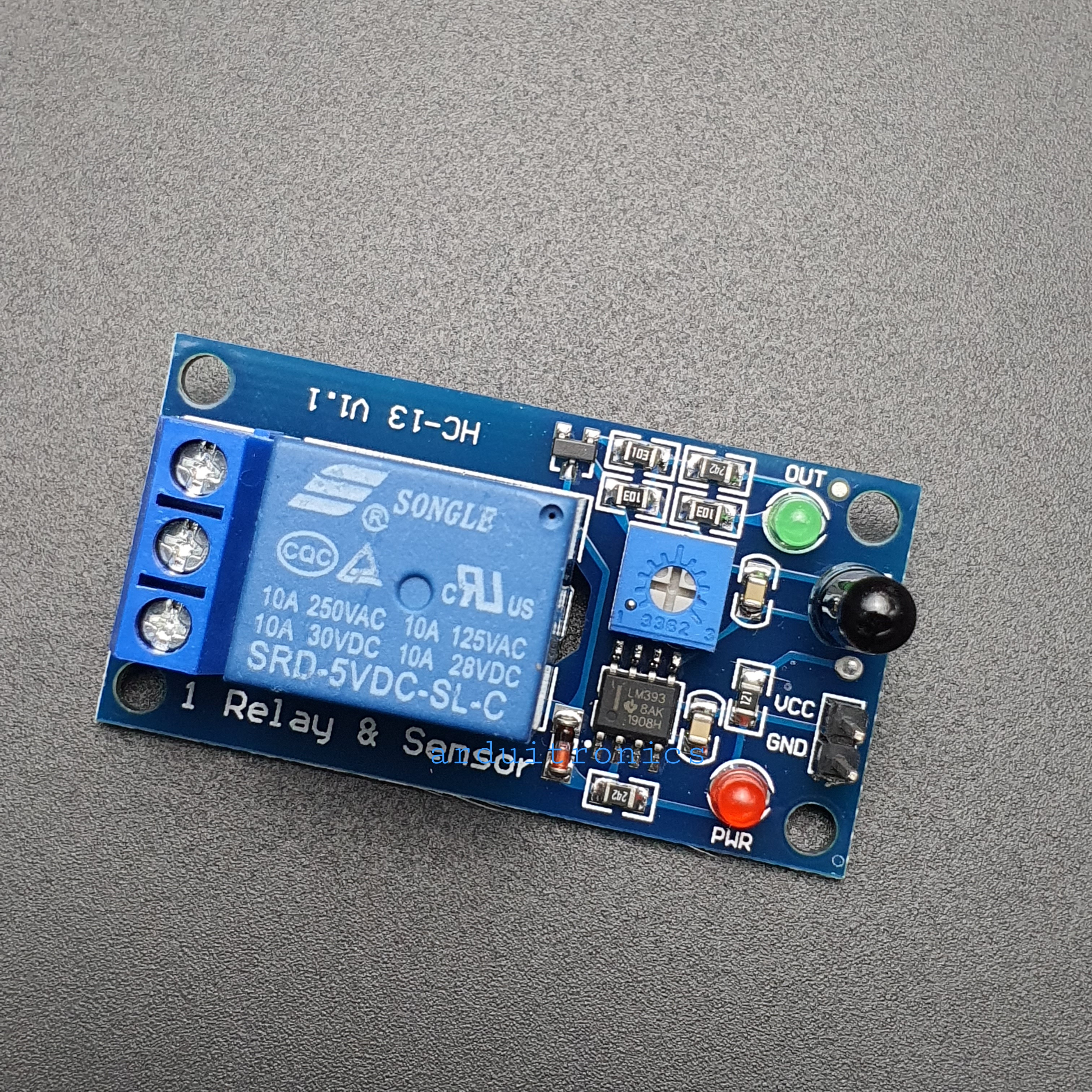 โมดูลตรวจจับเปลวไฟและสวิตช์รีเลย์ (5V) Flame Sensor with Relay Module