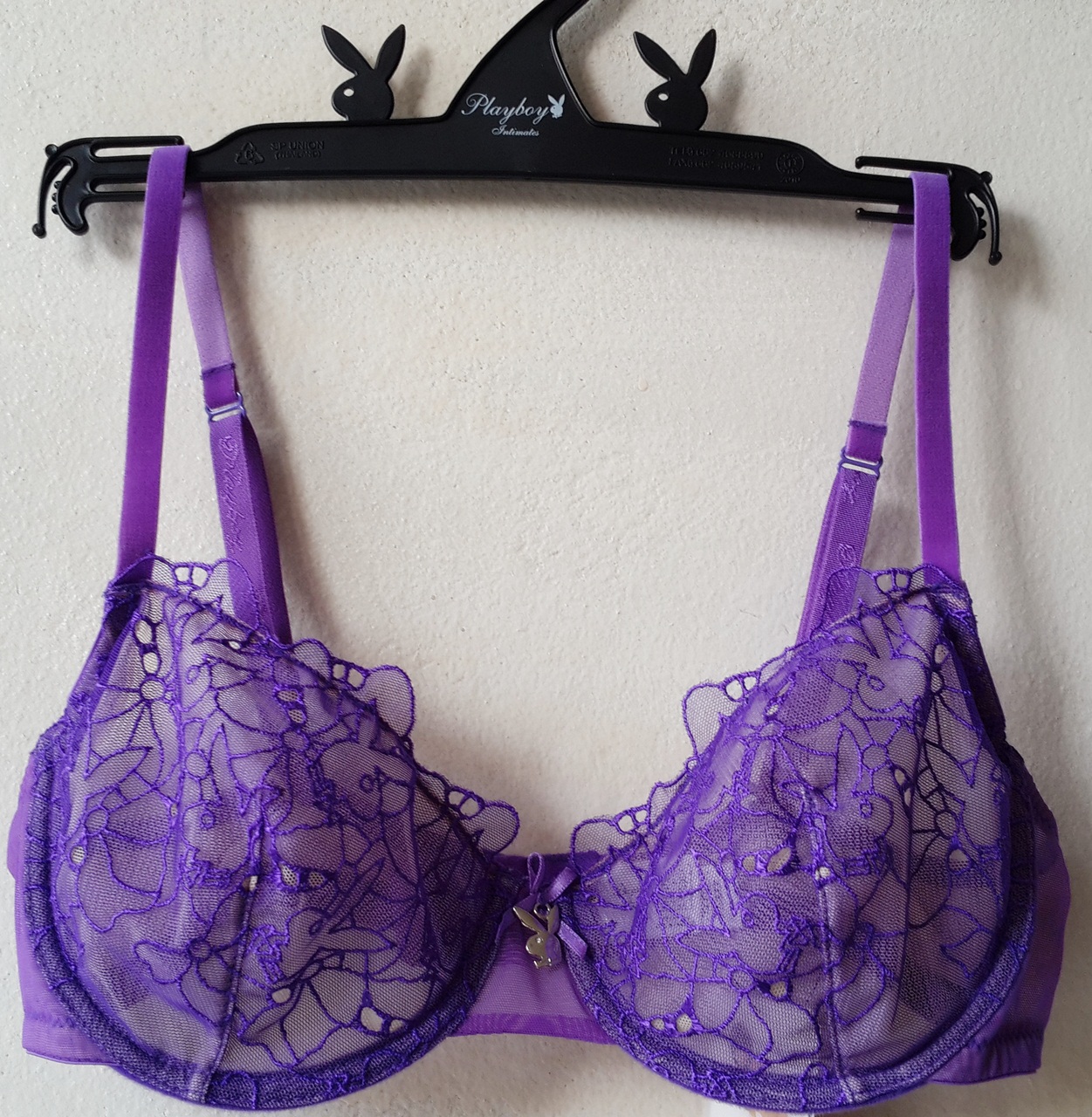 เสื้อชั้นในสตรี Playboy