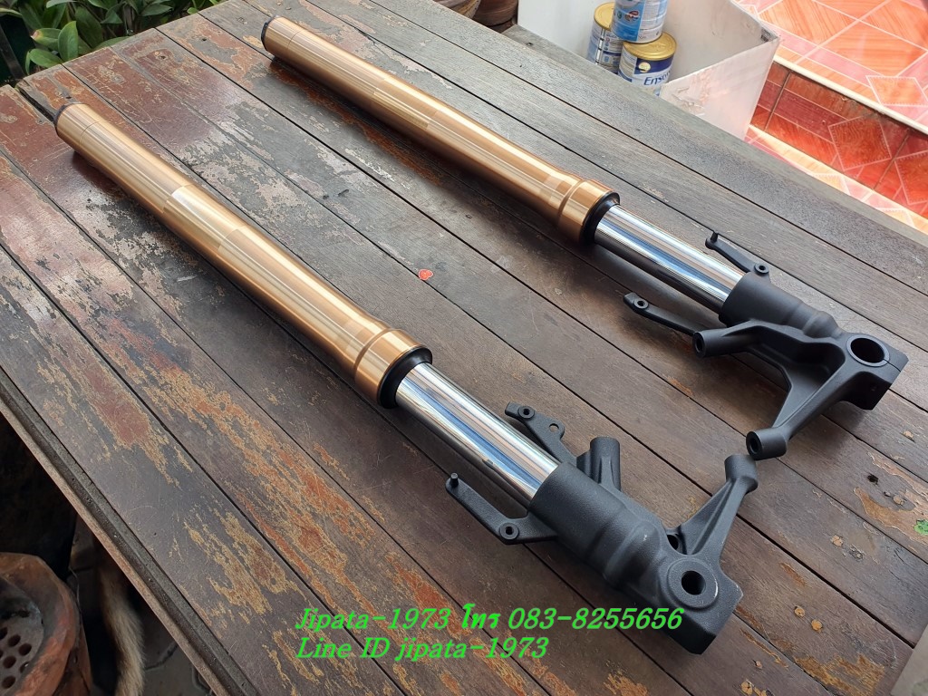 (CB500F) ชุดโช้คอัพหน้า Honda CB500F 2021 แท้ (สินค้าตำหนิ)