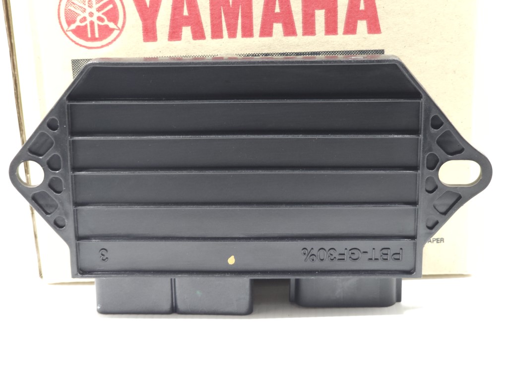 (Grand filano 2023) ชุดกล่องควบคุมสตาร์ทระบบแม่เหล็กจานไฟ Yamaha Grand Filano ปี 2023 (รุ่น รีโมทสมาร์ทคีย์) แท้