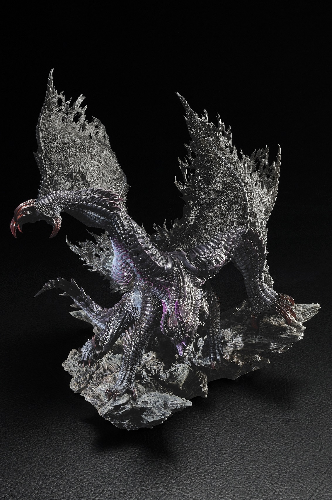 "Pre-Order" Capcom Figure Builder Creator's Model Gore Magala Re-pro Model