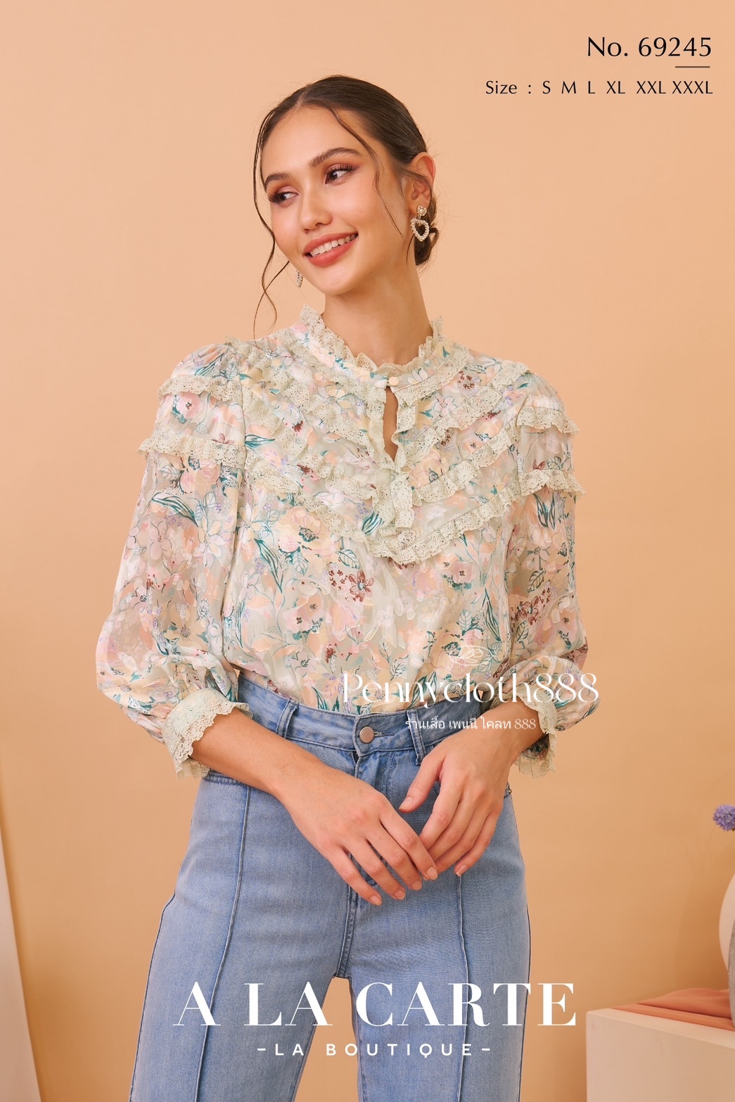69245 เสื้อ Alacarte ชีฟองพิมพ์ลายดอก คอกลม แต่งลูกไม้ มีซับใน แขน 3 ส่วน
