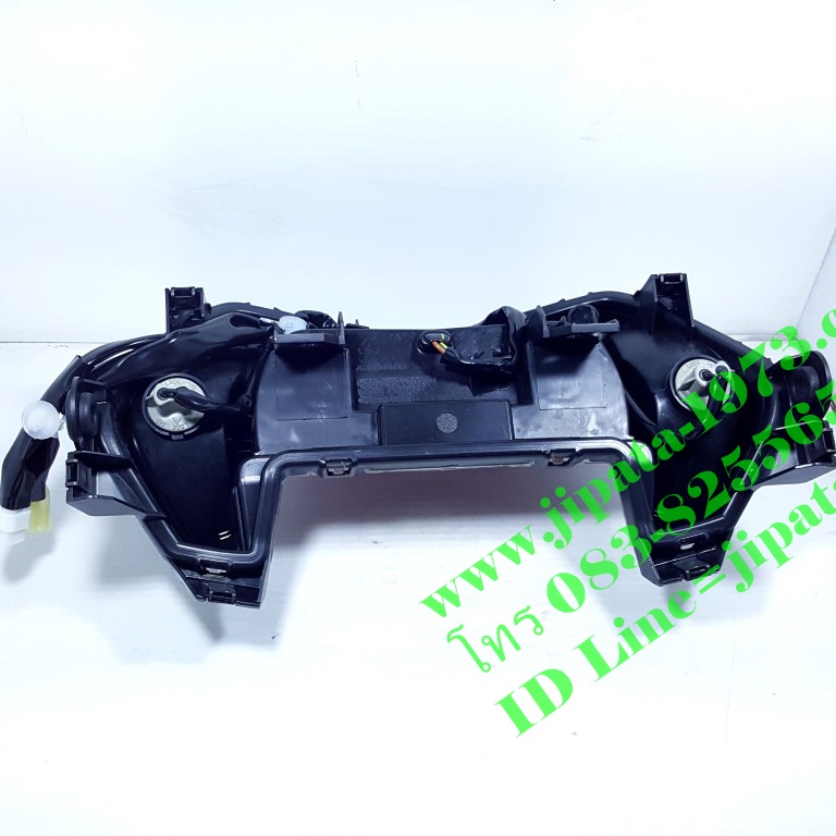 โคมไฟท้าย Yamaha Tricity แท้