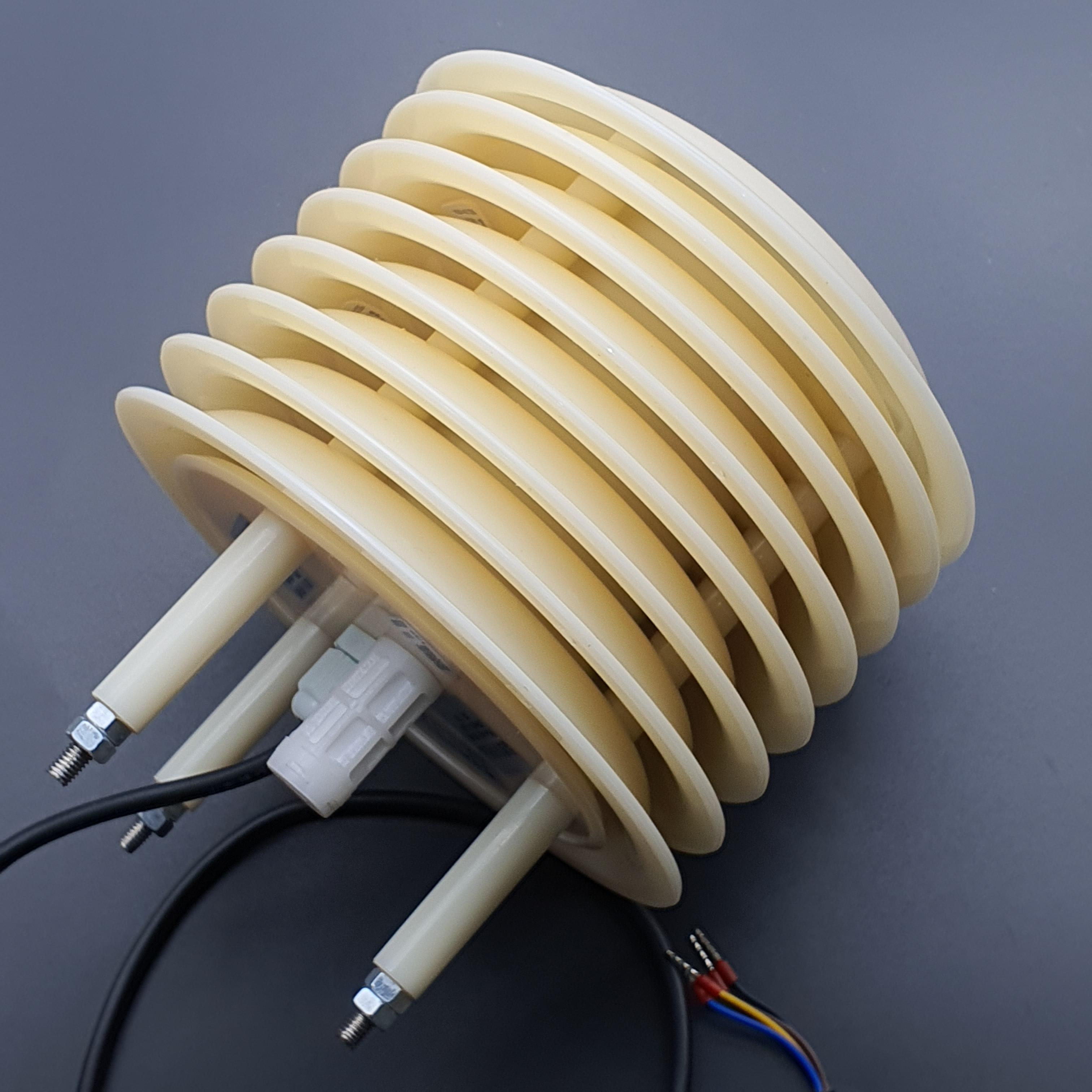 Weather Station Shutter with PM2.5 + PM10 + Temperature and Humidity Sensor (โครงแบบเกร็ดระบายลม 8 แผ่น)