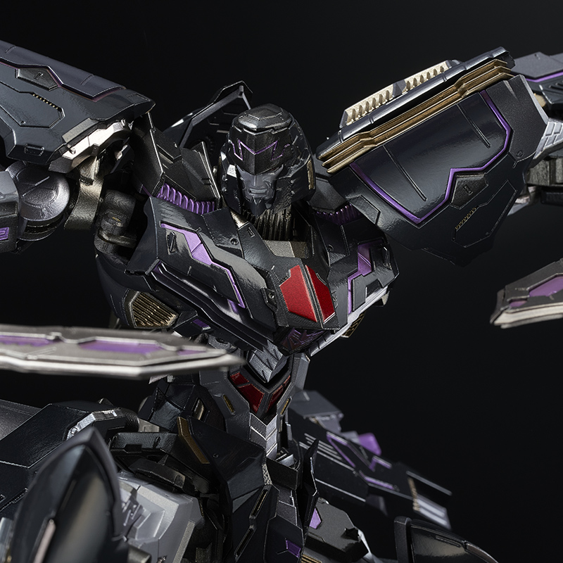 "Pre-Order" Kuro Kara Kuri Megatron