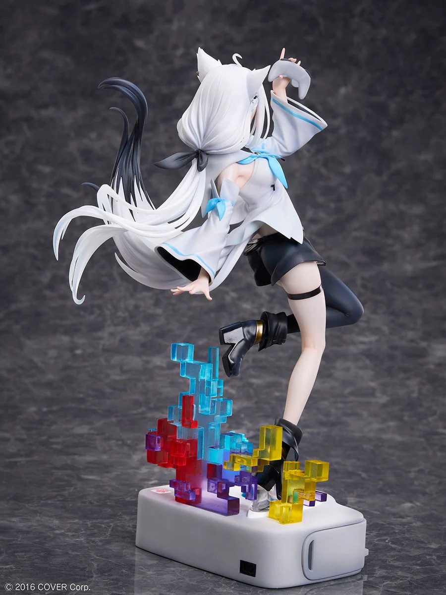 "Pre-Order" Design COCO 1/7 Shirakami Fubuki "We are Gamers!!!!"Ver.