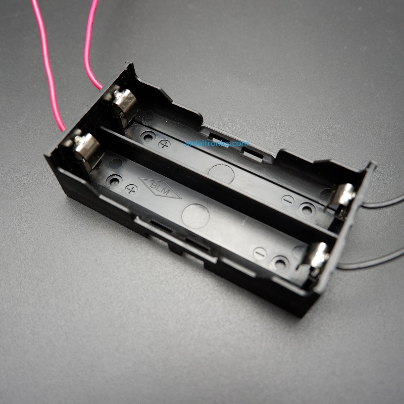 Battery Box รางถ่าน 18650 จำนวน 2 ก้อน แบบแยกอิสระ จ่ายไฟได้ 3.7V หรือ 7.4V